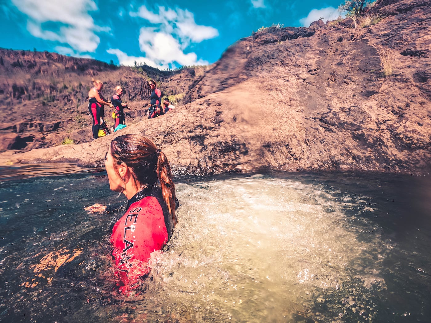 Cliff Jumping Canyoning